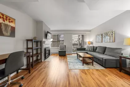 Family Room Photo of 49 123 Seventh Street, New Westminster, BC