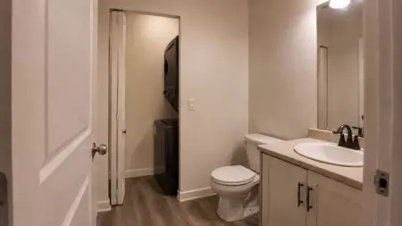 Entry Foyer Photo of 209 20281 53a Avenue, Langley, BC