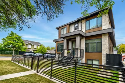 2705 Waverley Avenue, Vancouver, BC, Vancouver — Half Duplex for sale