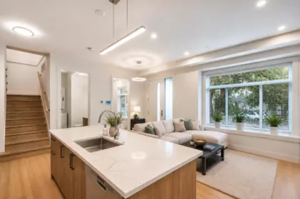 2705 Waverley Avenue, Vancouver, BC, Vancouver — Half Duplex for sale