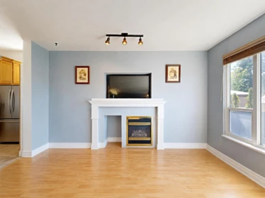 Basement Recreation Room Photo of 6495 186 Street, Surrey, BC