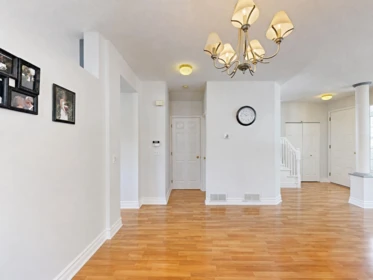 Breakfast Nook Photo of 6495 186 Street, Surrey, BC