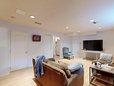 Hot Tub / Spa Photo of 6495 186 Street, Surrey, BC