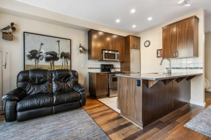 Breakfast Nook Photo of 312 45530 Market Way, Chilliwack, BC