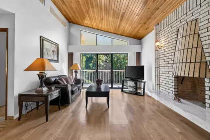 Primary Bedroom Photo of 2739 E 8th Avenue, Vancouver, BC