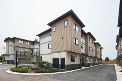 11 1641 King Crescent, Abbotsford, BC, Abbotsford — Townhouse for sale