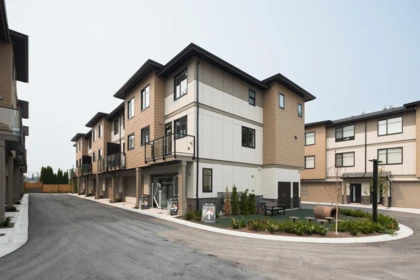 11 1641 King Crescent, Abbotsford, BC, Abbotsford — Townhouse for sale