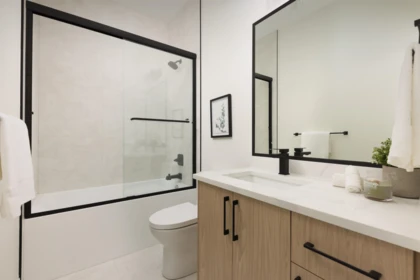 Powder Room Photo of 11 1641 King Crescent, Abbotsford, BC