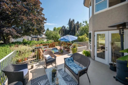 Hot Tub / Spa Photo of 16614 Cherryhill Crescent, Surrey, BC