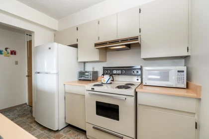 Kitchen Island Photo of 1507 9521 Cardston, Burnaby, BC