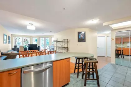 Dining Area Photo of A304 2099 Lougheed Highway, Port Coquitlam, BC