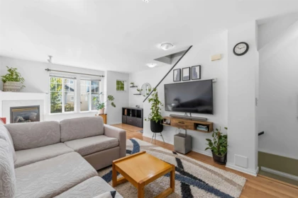 16 6533 121 Street, Surrey, BC, Surrey — Townhouse for sale