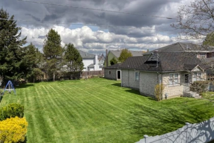 5211 Maple Road, Richmond, BC, Richmond — Single Family Residence for sale