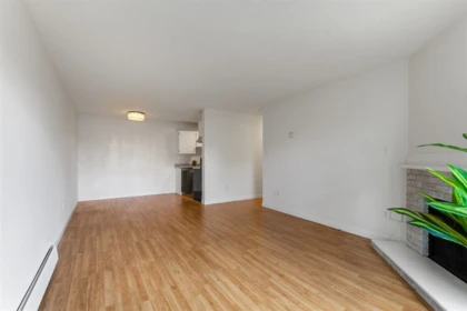 216 9202 Horne Street, Burnaby, BC, Burnaby — Apartment/Condo for sale