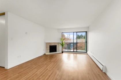 216 9202 Horne Street, Burnaby, BC, Burnaby — Apartment/Condo for sale