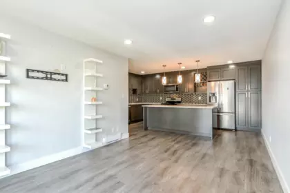 Kitchen Island Photo of 308 32110 Tims Avenue, Abbotsford, BC