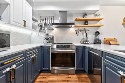 Pantry Photo of 10 11950 232 Street, Maple Ridge, BC