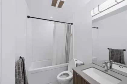 Mudroom Photo of 407 32838 Landeau Place, Abbotsford, BC