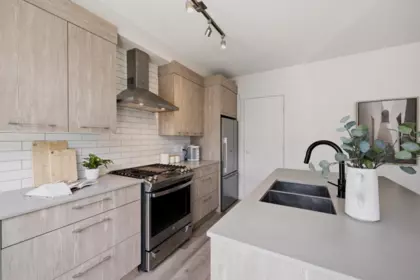 Breakfast Nook Photo of 1018 Auckland Street, New Westminster, BC
