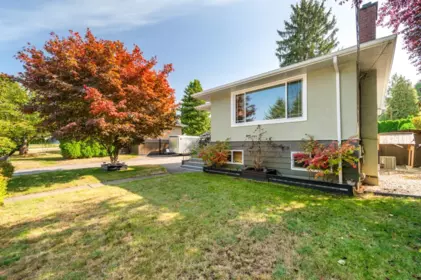 Family Room Photo of 12882 98a Avenue, Surrey, BC