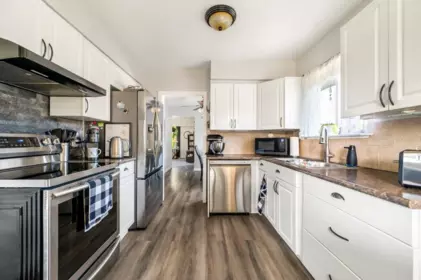Pantry Photo of 12882 98a Avenue, Surrey, BC