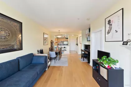 Dining Area Photo of 408 995 W 59th Avenue, Vancouver, BC
