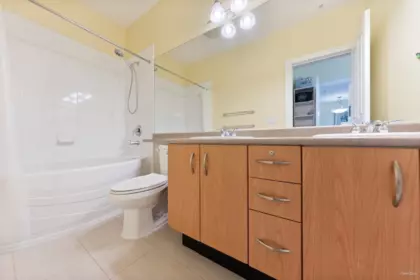 Guest Bathroom Photo of 408 995 W 59th Avenue, Vancouver, BC