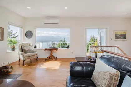 Kitchen Island Photo of 5872 Deerhorn Drive, Sechelt, BC
