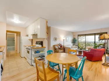 Kitchen Island Photo of 307 5340 Hastings Street, Burnaby, BC
