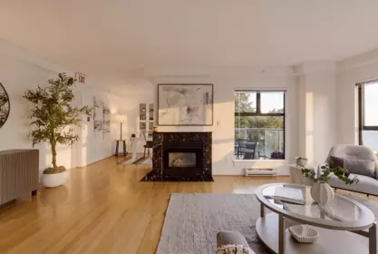 Living Room Photo of 300 1410 Bute Street, Vancouver, BC