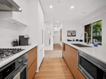 Kitchen Photo of 107 55 Klahanie Drive, Port Moody, BC