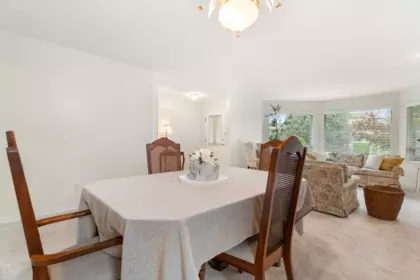 Breakfast Nook Photo of 2888 153a Street, Surrey, BC