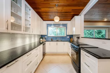 Breakfast Nook Photo of 6115 Sunwood Drive, Delta, BC