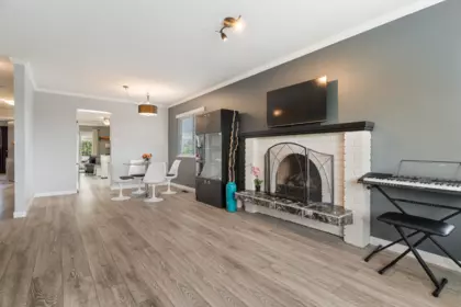 Primary Bedroom Photo of 409 Sherbrooke Street, New Westminster, BC
