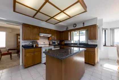 Breakfast Nook Photo of 557 Tempe Crescent, North Vancouver, BC