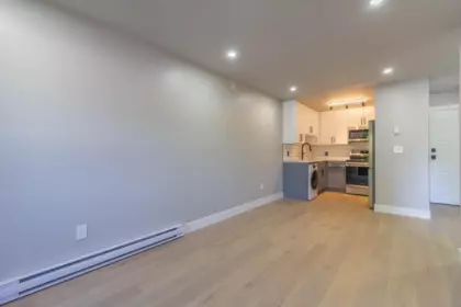 201 1948 Coquitlam Avenue, Port Coquitlam, BC, Port Coquitlam — Apartment/Condo for sale