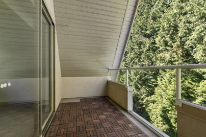 Powder Room Photo of 307 19241 Ford Road, Pitt Meadows, BC