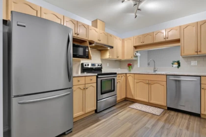 Primary Bedroom Photo of 307 19241 Ford Road, Pitt Meadows, BC