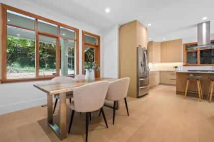 Breakfast Nook Photo of 4812 Skyline Drive, North Vancouver, BC