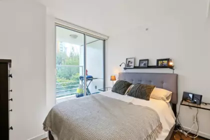 Guest Bathroom Photo of 315 161 W Georgia Street, Vancouver, BC