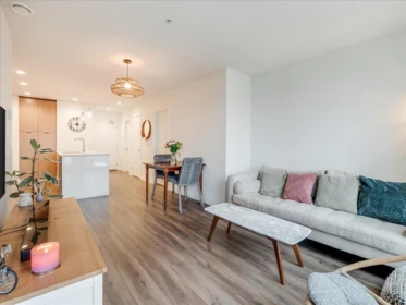 406 108 E 8th Street, North Vancouver, BC, North Vancouver — Apartment/Condo for sale