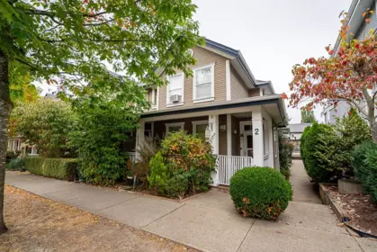 Family Room Photo of 4 18055 70th Avenue, Surrey, BC