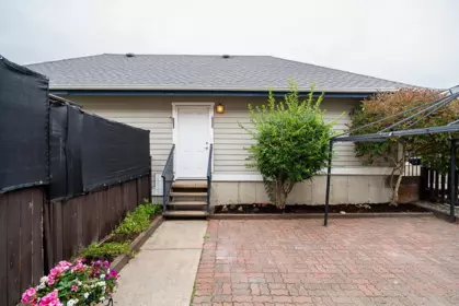 Outdoor Kitchen Photo of 4 18055 70th Avenue, Surrey, BC