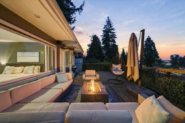1095 W Keith Road, North Vancouver, BC