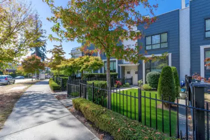 218 2277 Oak Meadows Drive, Surrey, BC, Surrey — Townhouse for sale