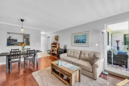 Kitchen Photo of 15 5661 Ladner Trunk Road, Delta, BC