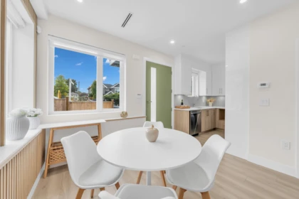 Kitchen Island Photo of 1 3581 Haida Drive, Vancouver, BC