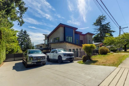 5208 Carson Street, Burnaby, BC, Burnaby — Single Family Residence for sale