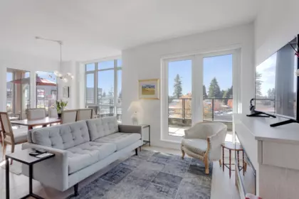 206 3220 Connaught Crescent, North Vancouver, BC, North Vancouver — Apartment/Condo for sale