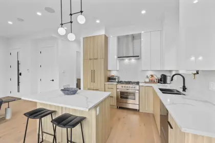 2054 Kitchener Street, Vancouver, BC, Vancouver — Half Duplex for sale